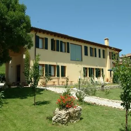 Alloggio per agriturismo Sant'andrea Con Cantina Martignago Vignaioli Asolo Prosecco Docg Wines *